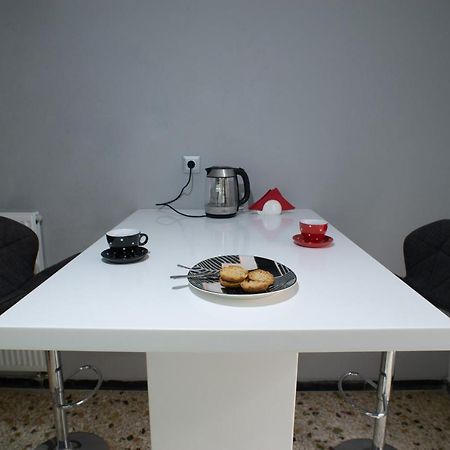 Modern-Lux Central 1 Bedroom Condo Athén Kültér fotó