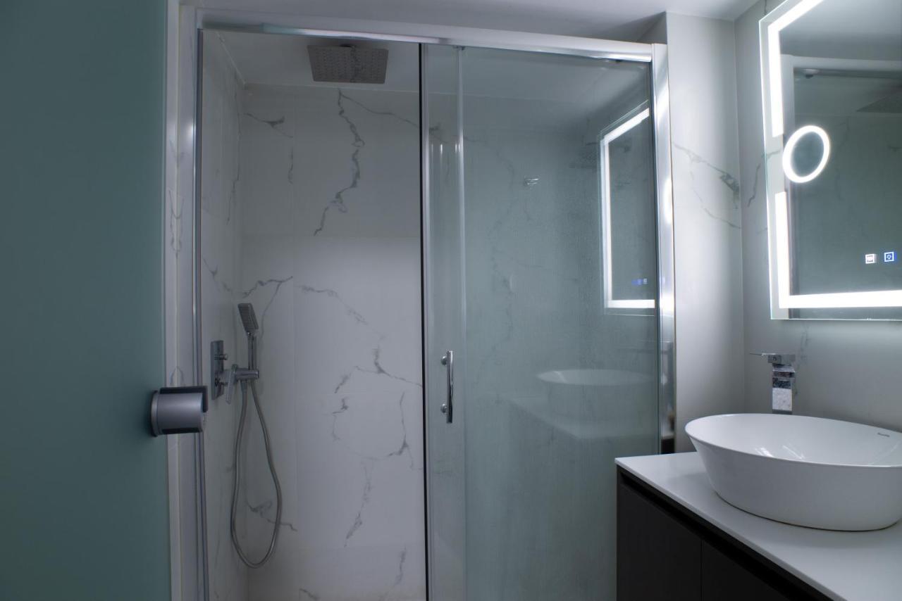 Modern-Lux Central 1 Bedroom Condo Athén Kültér fotó